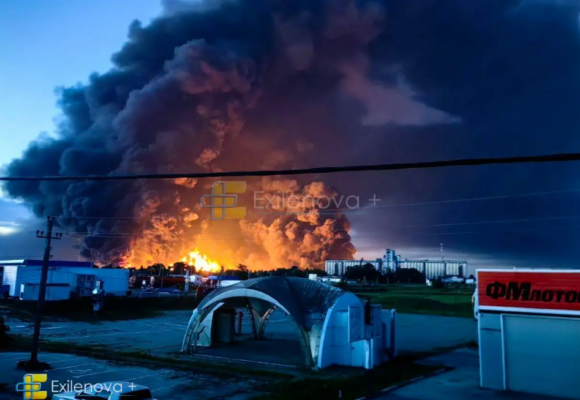 rafinării în flăcări și posibile perturbări ale aprovizionării cu combustibil