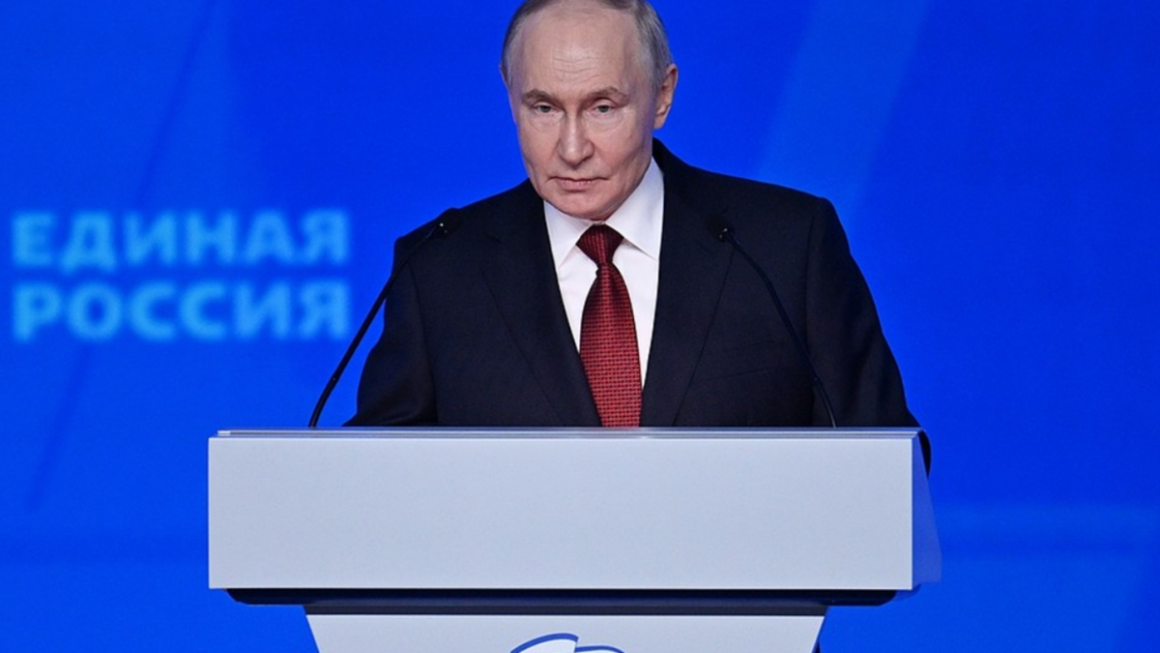 Putin admite existența unei penurii de combustibil în Rusia după atacurile ucrainene asupra infrastructurii energetice