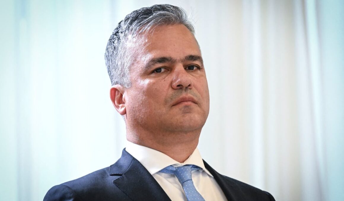 Primul ministru din Guvernul Veștea respins în Parlament. Cum arată bilanțul audierilor înaintea votului final