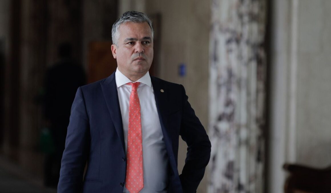 adrian-vestea-inquam-photos-george-calin.jpg Adrian Veștea, despre candidatura împotriva lui Ilie Bolojan la șefia PNL
