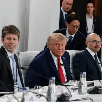 aiiii-1200x675.webp.webp Directorii marilor companii A.I. au fost tratați ca niște șefi de stat la Summitul G7, în prezența lui Trump și Macron. Ce mesaje au transmis Altman, Amodei și Hassabis