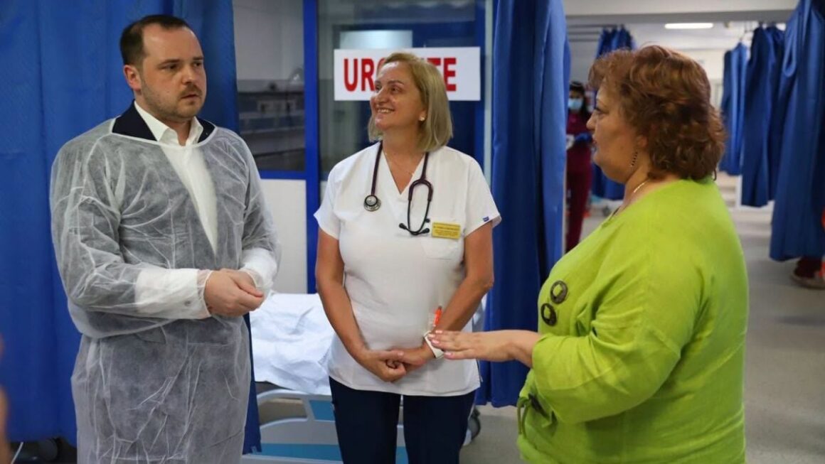 „Domnule Bolojan, opriți-vă. Lăsați România să meargă înainte”