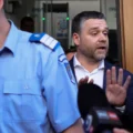„Sunt nevinovat şi vreau să-mi duc mandatul la capăt”. Primarul Capitalei a fost plasat sub control judiciar pentru 60 de zile – Aleph News