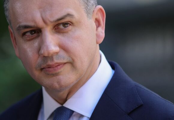 Eugen Tomac a dat răspunsul decisiv dacă își depune mandatul de premier desemnat din cauza lipsei de sprijin politic