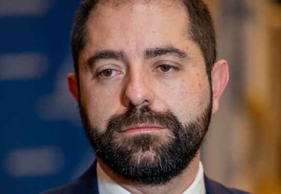 fotojet-4.jpg „Nu e o schemă. Nu este o mutare de deschidere”