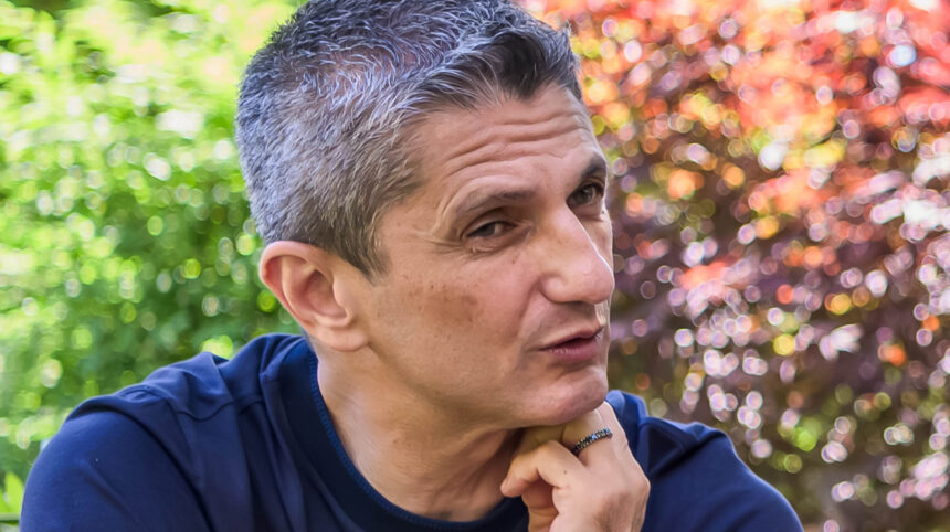 Grecii anunță plecarea lui Răzvan Lucescu după ce a bătut palma cu Ivan Savvidis