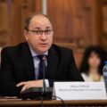 „La cum e sistemul la noi, n-o să mai vrea nimeni să fie profesor”