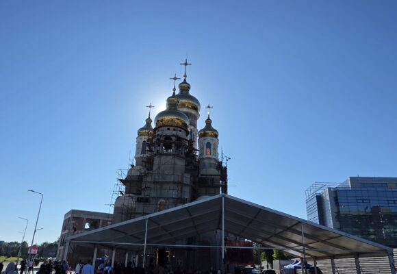 povestea-nestiuta-biserica-gigi-becali-macheta-fantoma.jpg „Nici până în ziua de azi nu știu cine e”