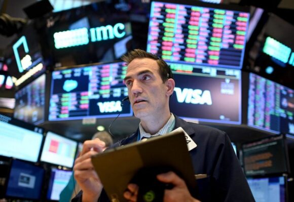 profimedia-0507598960-1200x675.jpg Acțiunile de pe Wall Street au înregistrat a noua săptămână consecutivă de creştere