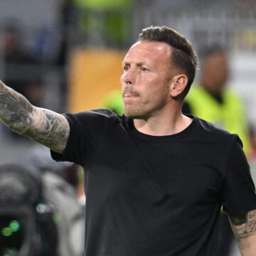 selectioner-tara-galilor-fotbalist-romania-impresiona-gica-hagi.jpg Selecționerul Țării Galilor a numit fotbalistul României care l-a impresionat! Laude pentru Gică Hagi