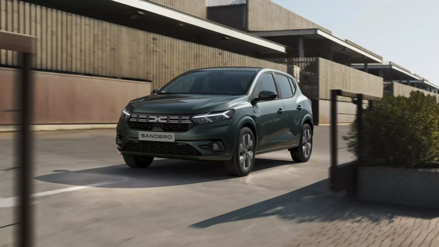 Dacia Sandero NU mai e cea mai ieftină maşină din țară!