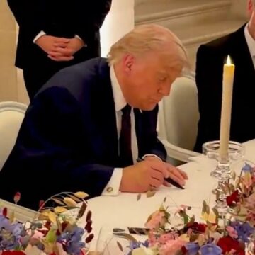 tr-1200x675.jpg BREAKING. Trump și Pezeshkian au semnat oficial Memorandumul de Înțelegere dintre SUA și Iran. Strâmtoarea Ormuz trebuie redeschisă imediat, anunță Premierul Pakistanului