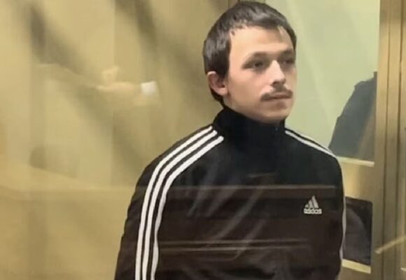 un-cetatean-roman-a-fost-condamnat-in-rusia-la-15-ani-de-inchisoare-pentru-spionaj.jpg Un român a fost condamnat în Rusia la 15 ani de închisoare pentru spionaj în favoarea armatei ucrainene