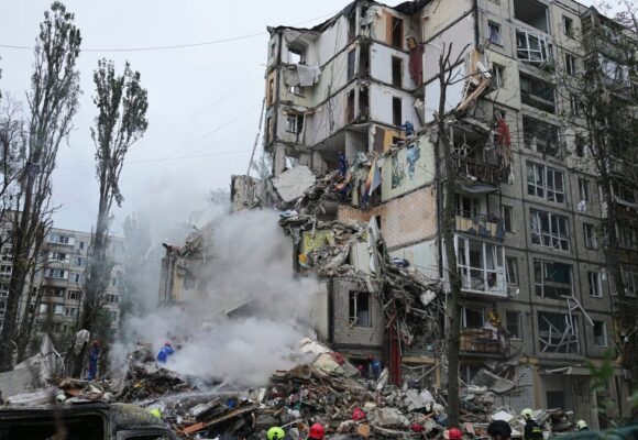 Uniunea Europeană impune noi sancțiuni împotriva Rusiei, după atacurile devastatoare asupra Kievului. Sunt vizate companii implicate în producția de drone și în sectorul energetic