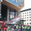 Doi muncitori români au murit în incendiul izbucnit pe șantierul clădirii OXY din Bruxelles