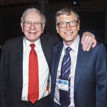 Warren Buffett oprește donațiile către Fundația lui Bill Gates, după aproape 20 ani, în urma acuzațiilor legate de pedofilul Jeffrey Epstein
