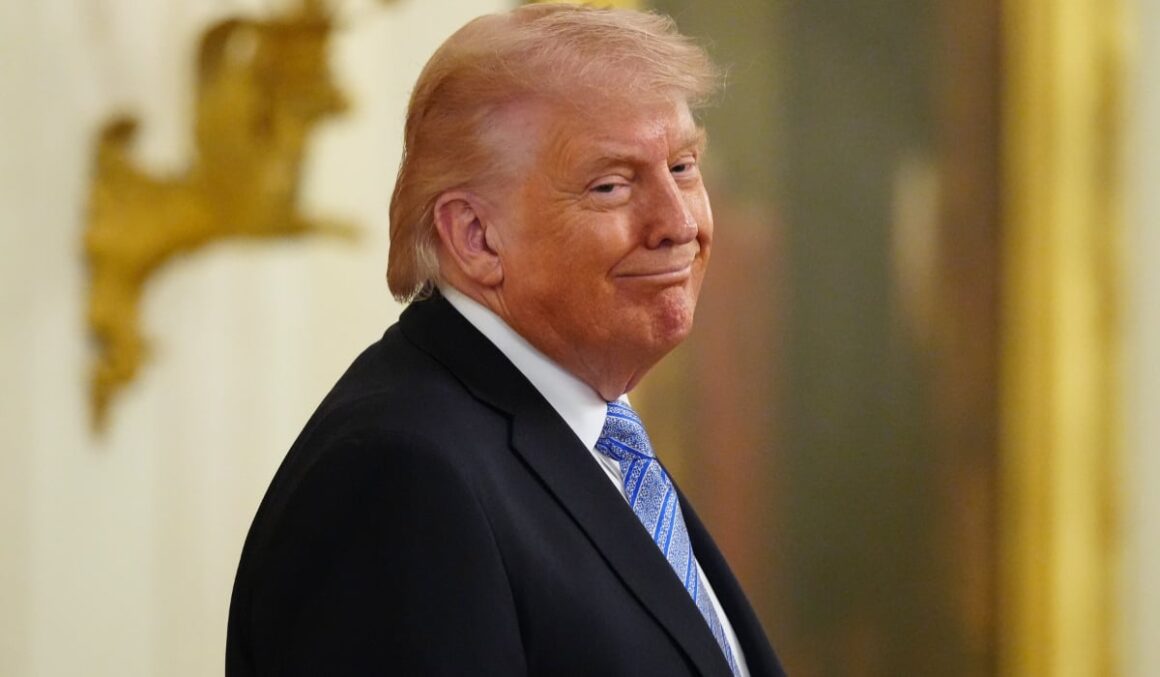 Donald Trump susține că „tocmai” a terminat „un control medical perfect”. Precizările Casei Albe