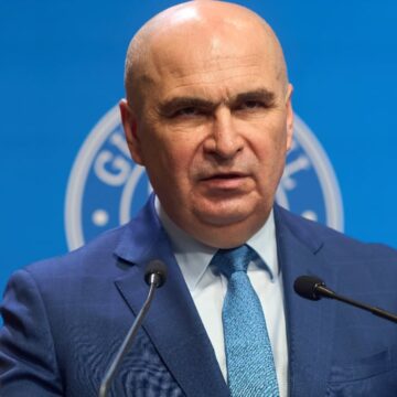 Ilie Bolojan întrerupe vacanța parlamentarilor pentru miliardele din PNRR, în iulie