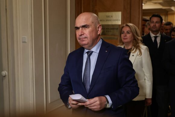 SURSE Război politic total. PNL pregătește trimiterea acasă a garniturilor doi și trei din instituțiile statului și deconcentratele ocupate de oamenii PSD