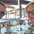Soția bărbatului care a fost la un pas să fie aspirat în afara avionului în timpul unui zbor Ryanair a povestit momentul salvării sale: „Dacă murim, murim împreună”