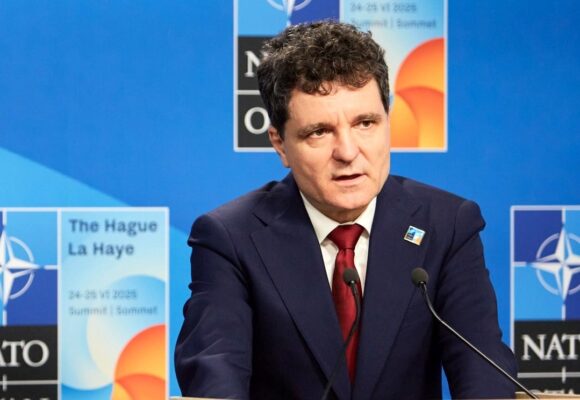 nicusor-dan-nu-cred-ca-a-avea-un-sef-civil-la-sri-e-asa-important.jpg „Nu cred că a avea un şef civil la SRI e așa important”