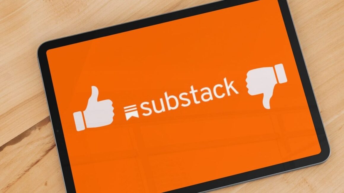 substack-e1783242304195.jpg Cum funcționează Substack, platforma cu peste 8.000.000 de abonați unde poti câștiga fără o instituție media