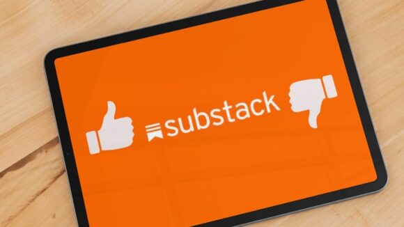 substack-e1783242304195.jpg Cum funcționează Substack, platforma cu peste 8.000.000 de abonați unde poti câștiga fără o instituție media
