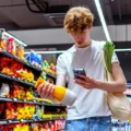 City break-ul începe la supermarket. 77% dintre turiști spun că le place să viziteze magazine alimentare în străinătate – Aleph News