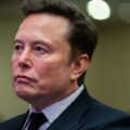 Elon Musk refuză cererea Ucrainei de a utiliza Starlink în atacurile asupra Rusiei