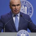 L-ai ascultat pe Bolojan și ai stins lumina? Iată ce activități poți face pe întuneric