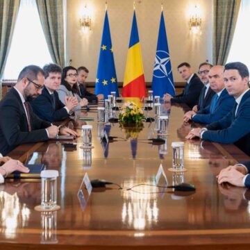 consultari-palatul-cotroceni-presedinte-nicusor-dan-iunie-2026.jpg Nicușor Dan a chemat de urgență partidele la Cotroceni pentru Legea salarizării
