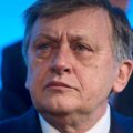 Crin Antonescu îl atacă dur pe Bolojan spune cine ar trebui să fie următorul premier