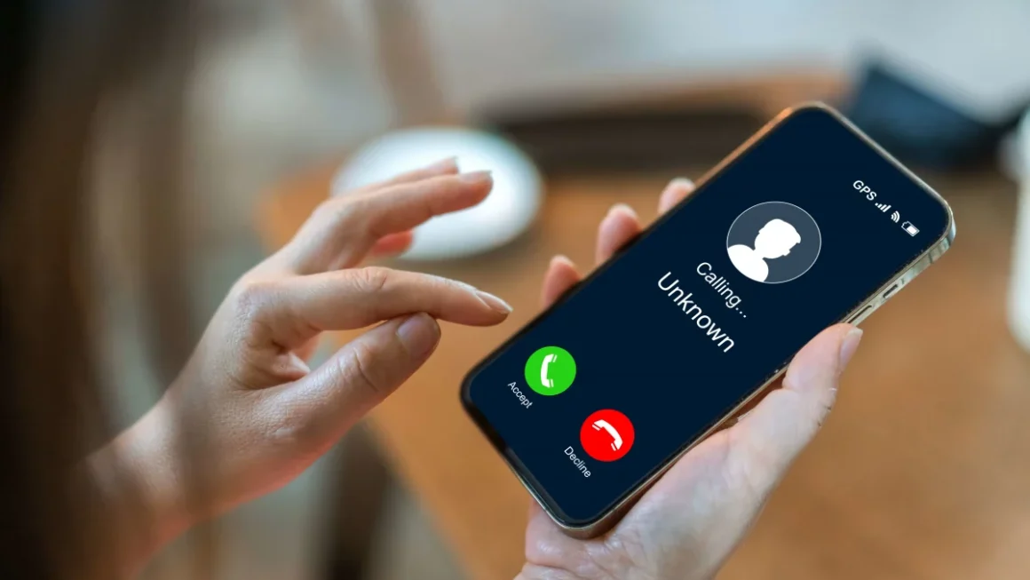 cybersecurity-blog-compressed-1200x675.webp.webp „Cuvântul secret” care te protejează pe tine și pe familia ta de fraudele la telefon realizate cu ajutorul Inteligenței Artificiale. Ce recomandă experții