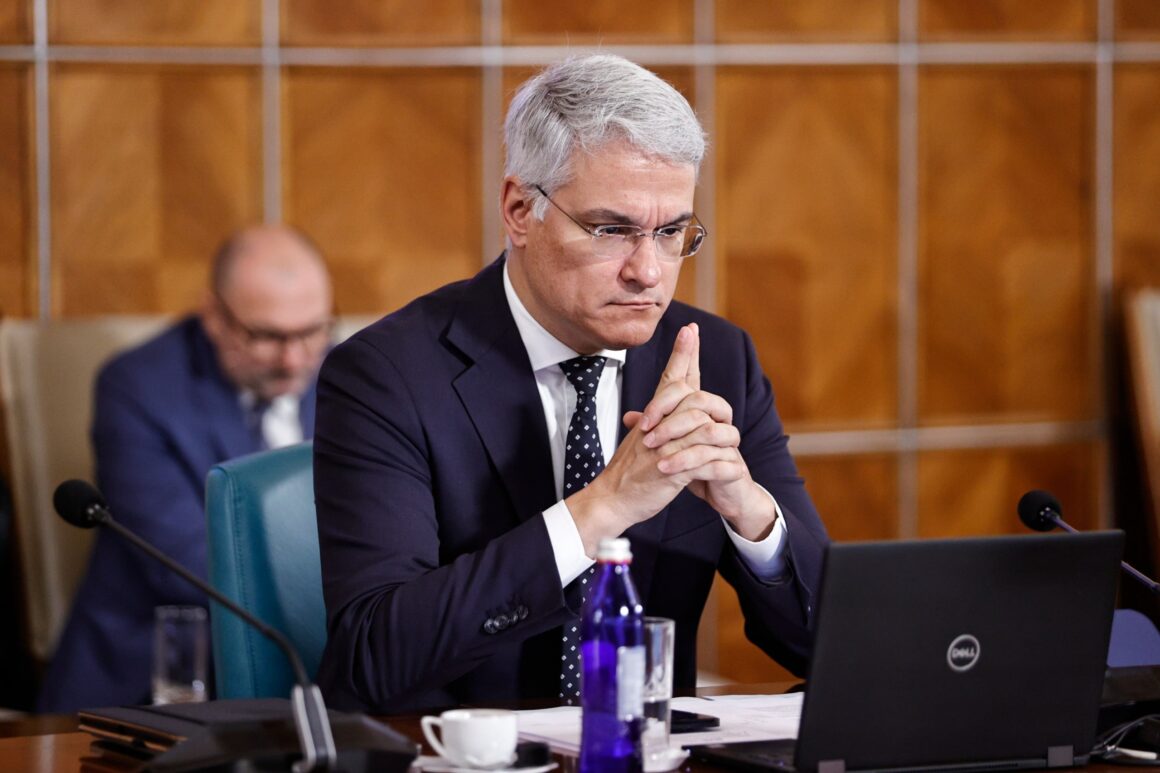 dragos-pislaru-titularul-de-la-mipe-foto-guvernul-romaniei.jpeg 7 din 49. Doar trei investiții sunt finalizate