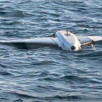 Peste 100 de drone, detectate în apropierea României