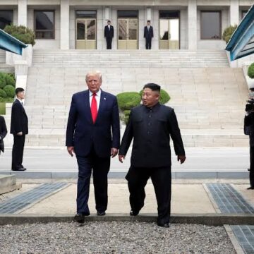 images-24.jpeg Trump spune că SUA vor reduce „substanțial” exercițiile militare cu Coreea de Sud. Decizia vine după ce Seulul refuză să se implice în conflictul cu Iranul
