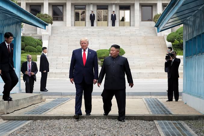 images-24.jpeg Trump spune că SUA vor reduce „substanțial” exercițiile militare cu Coreea de Sud. Decizia vine după ce Seulul refuză să se implice în conflictul cu Iranul
