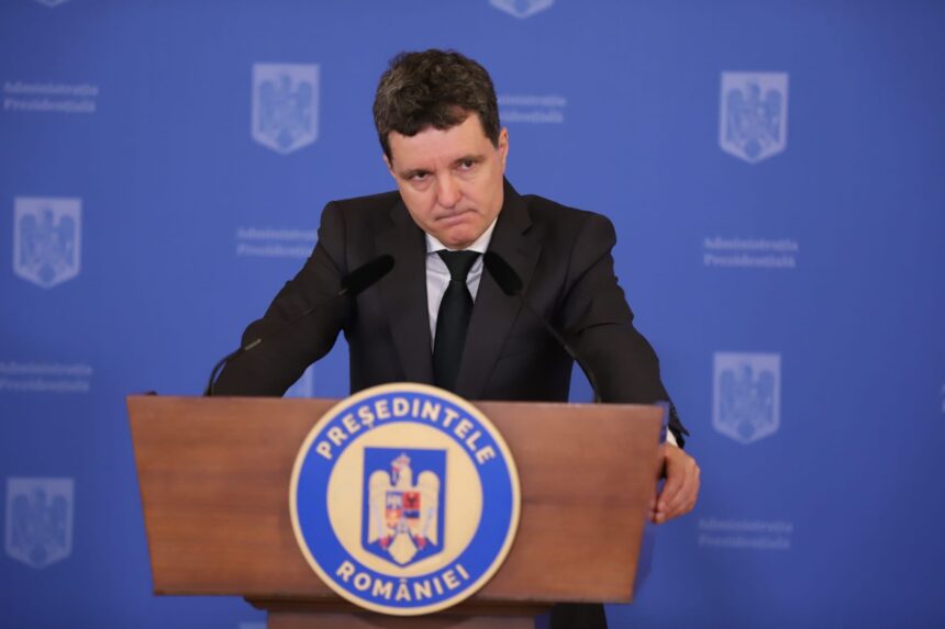 nicusor-dan-amana-de-peste-50-de-zile-desemnarea-unui-prim-ministru-foto-dumitru-angelescu.jpeg 100 de zile fără guvern. Intrigi politice, scindări și niciun plan concret al lui Nicușor Dan