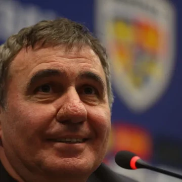 Primul 11 al Universității Craiova cu Ararat! Coelho are de luat o singură decizie grea, cu favoritul lui Gică Hagi