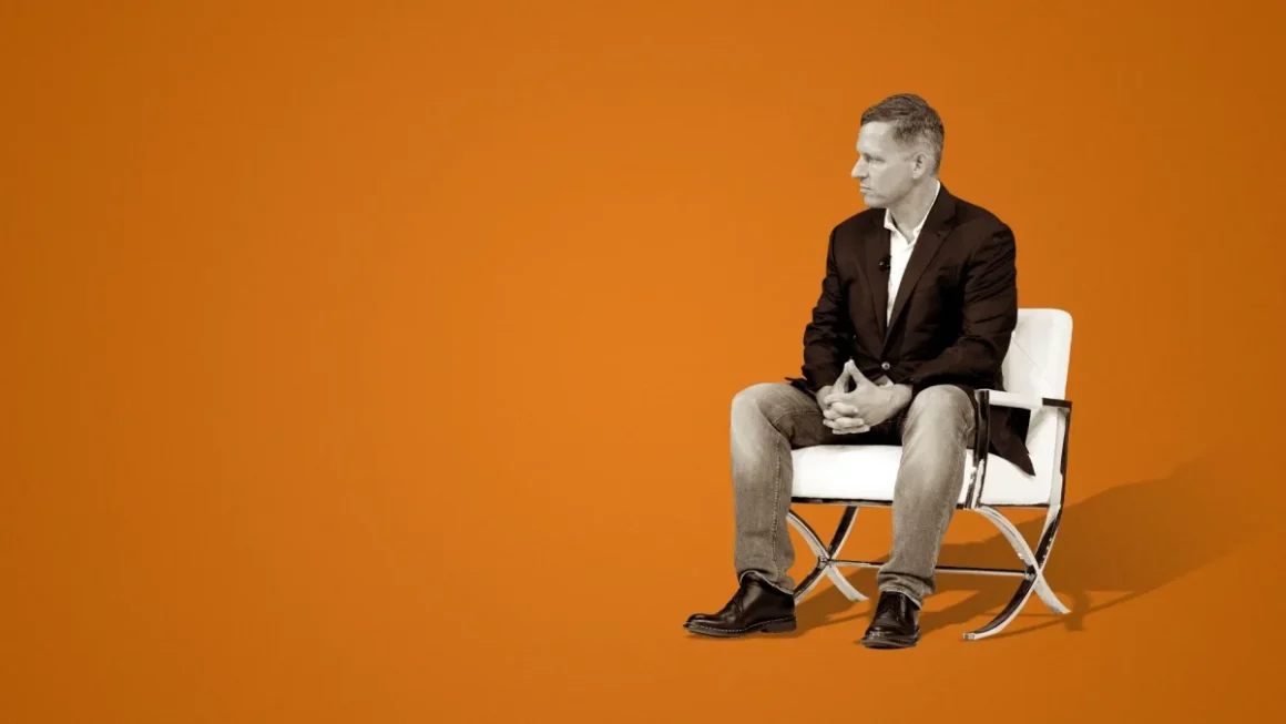 thiel-1200x675.webp.webp Cum oprim sfârșitul lumii. Un proiect pentru Peter Thiel