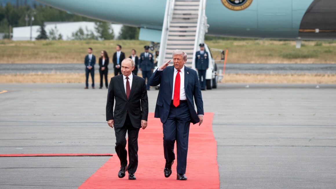 tr-1-scaled.jpg Directorul CIA, Ratcliffe, a propus un summit Trump-Putin-Zelenski în timpul întâlnirilor secrete de la Moscova