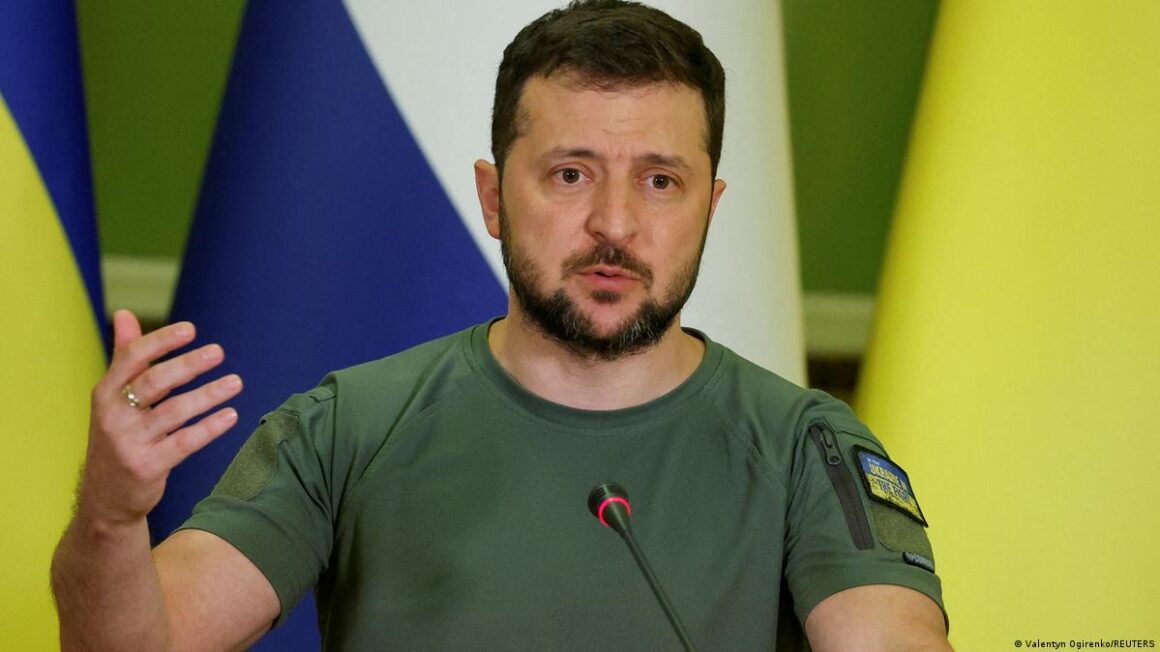 Volodimir Zelenski cere triplarea atacurilor cu drone asupra Rusiei