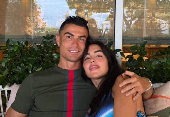 ❤️-1170x675.jpg Cristiano Ronaldo și Georgina Rodríguez s-au căsătorit, după 10 ani de relație. Ceremonia a avut loc în Cascais, Portugalia – Aleph News