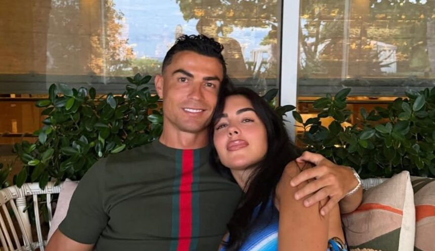 ❤️-1170x675.jpg Cristiano Ronaldo și Georgina Rodríguez s-au căsătorit, după 10 ani de relație. Ceremonia a avut loc în Cascais, Portugalia – Aleph News