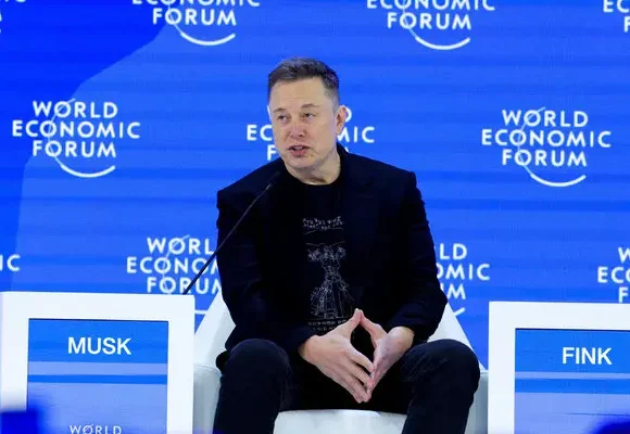 12biz-musk-social-flck-articleLarge.webp.webp Cine conduce lumea de azi? În șase ani, nu s-a schimbat doar tehnologia. S-a schimbat harta puterii, iar Elon Musk este unul dintre cei mai influenți actori ai noii lumi digitale
