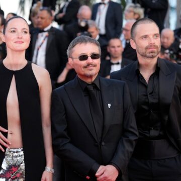 1779686656-stan-mungiu-renate.jpg Filmul „Fjord”, regizat de Cristian Mungiu, este propunerea oficială a României pentru Premiile Oscar 2027