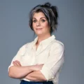 Social media devine o „mașină de scandal”