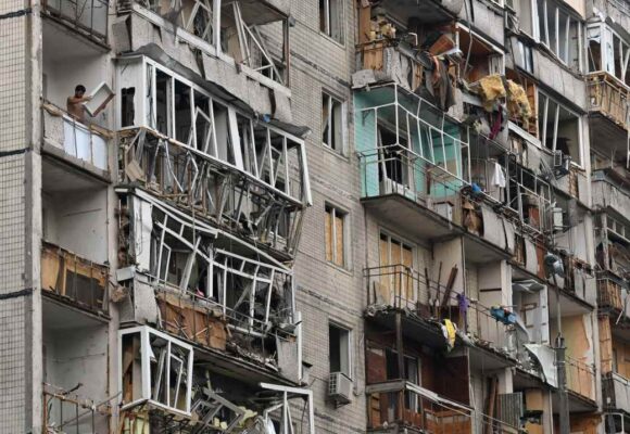 Rușii au atacat cu aproape 1.000 de drone în Zaporojie și Herson, în timp ce emisarii lui Trump erau la Moscova