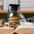 Cât valorează educația pentru economia României?