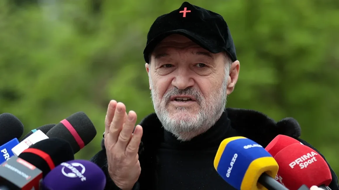 gigi-becali-pret-tavi-popescu-fcsb-levadiakos-grecia.webp.webp Gigi Becali a stabilit prețul cu care vrea să-l vândă pe Tavi Popescu după un sezon în Grecia: „O să vedeți!”